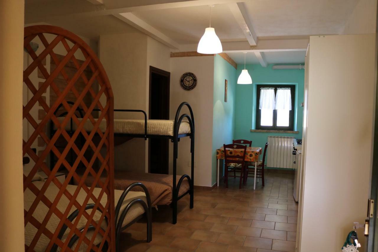 Agriturismo Fattoria Del Colle ليسي المظهر الخارجي الصورة